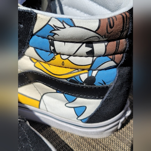 Vans Disney Sk8 Hicut Mickey & Friends Sneakers - Wmns Size 6.5 or 23cm - Picture 6 of 16